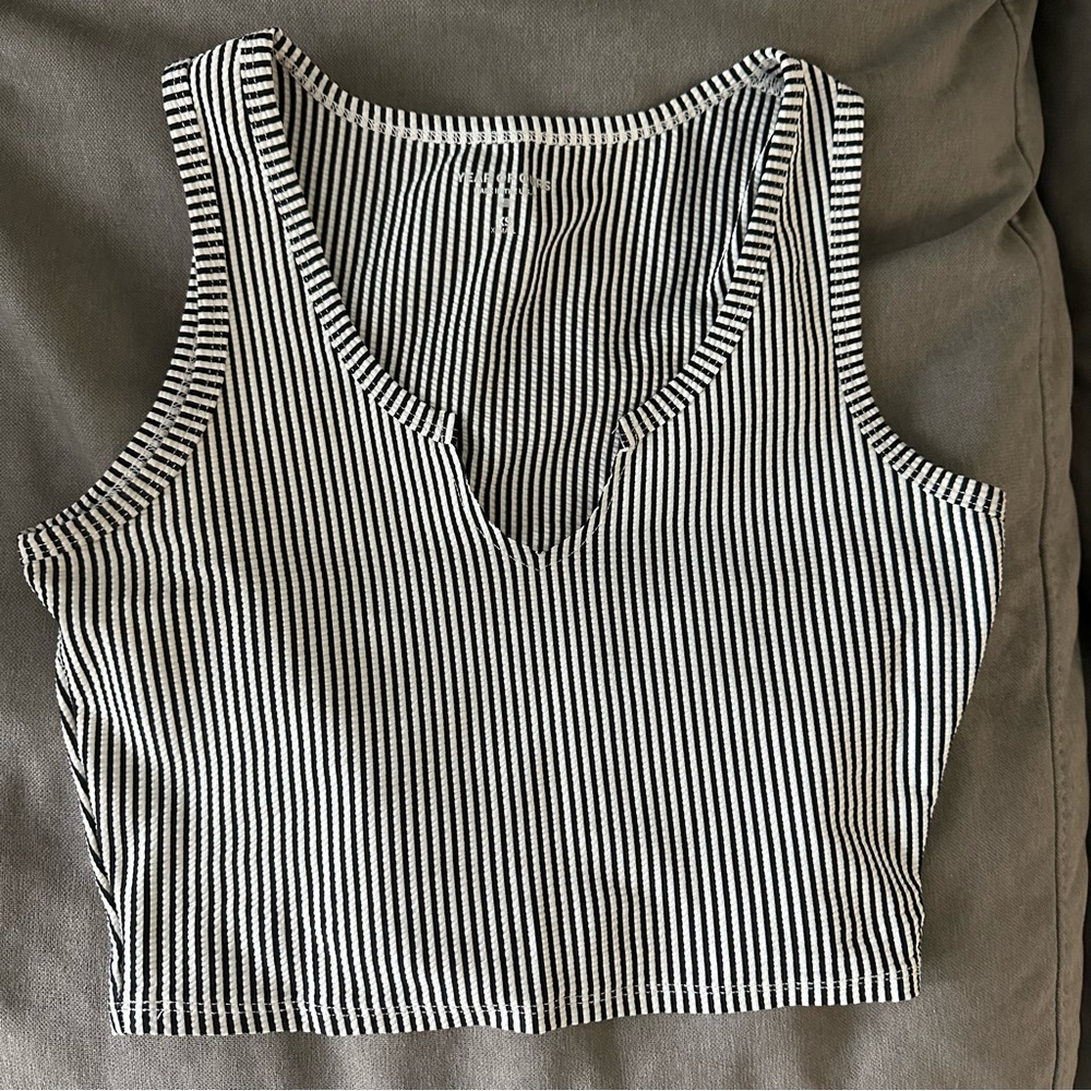 YEAR OF OURS cropped tank top